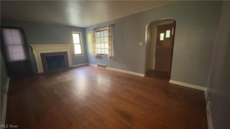86 Ferncliff Avenue Youngstown OH 44512