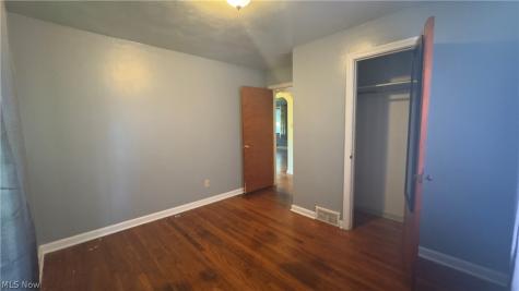 86 Ferncliff Avenue Youngstown OH 44512