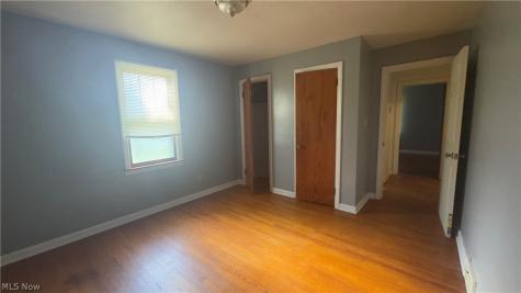 86 Ferncliff Avenue Youngstown OH 44512