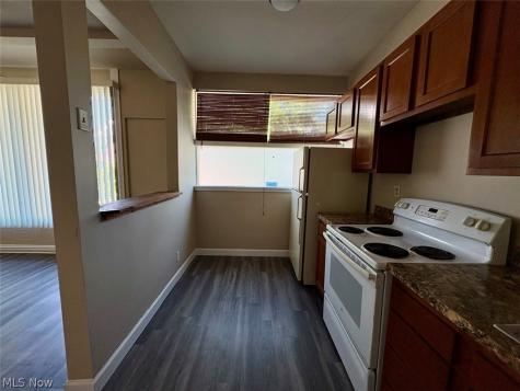 777 E Market Street Akron OH 44305