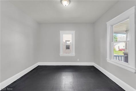 13105 Carrington Avenue Cleveland OH 44135