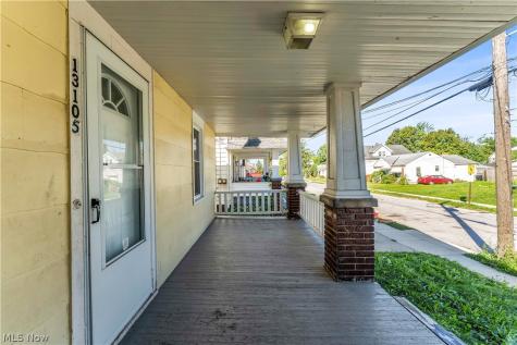 13105 Carrington Avenue Cleveland OH 44135
