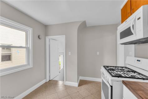 3407 W 91st Street Cleveland OH 44102