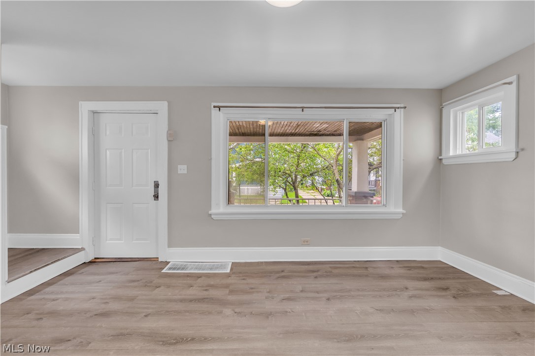 3407 W 91st Street Cleveland OH 44102
