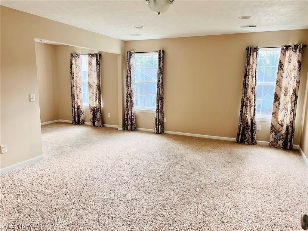 10422 Florida Street Aurora OH 44202