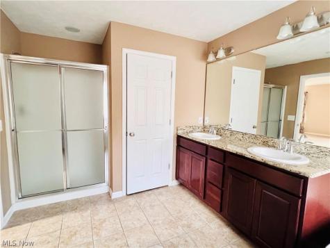 10422 Florida Street Aurora OH 44202