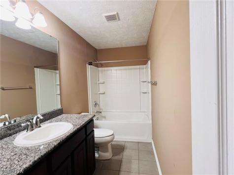 10422 Florida Street Aurora OH 44202
