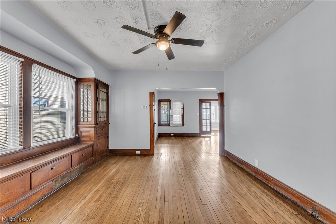 11913 Buckingham Avenue Cleveland OH 44120