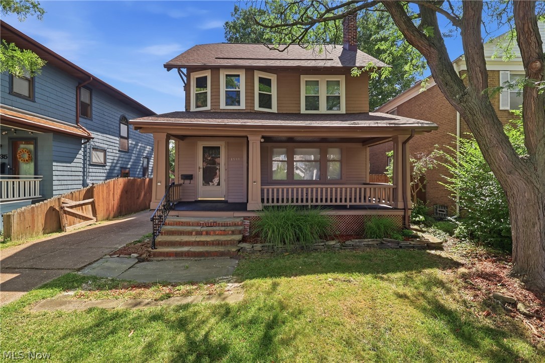 1539 Elbur Avenue Lakewood OH 44107