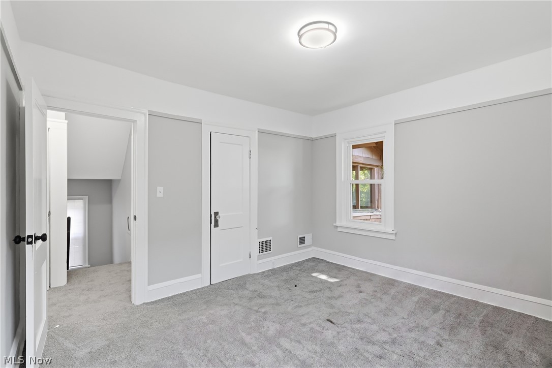 1539 Elbur Avenue Lakewood OH 44107