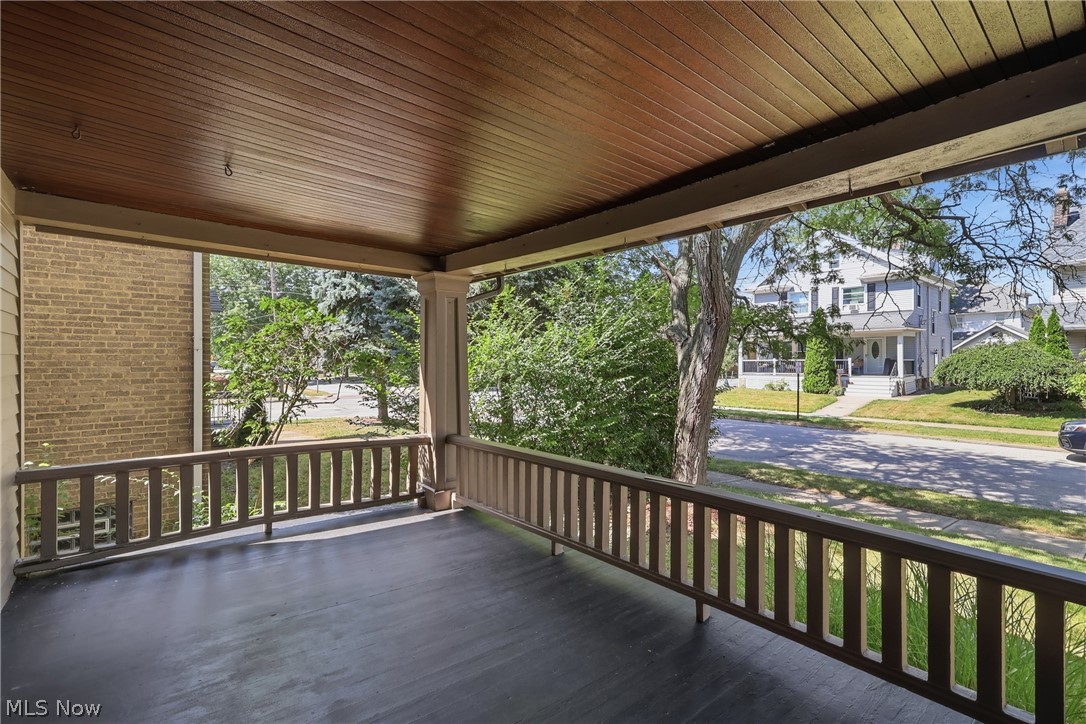 1539 Elbur Avenue Lakewood OH 44107