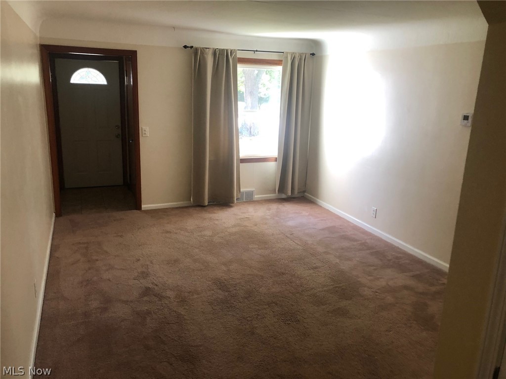 920 Mannering Road Eastlake OH 44095