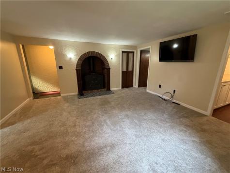 101 E 238th Street Cleveland OH 44123
