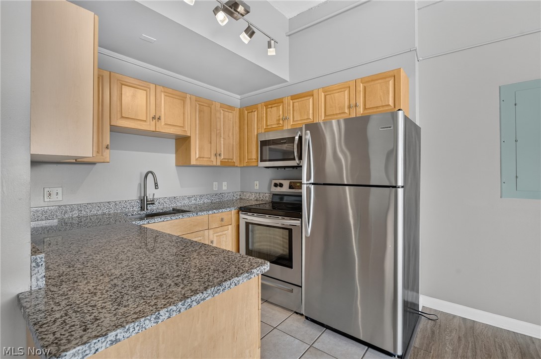 1900 Euclid Avenue Cleveland OH 44115