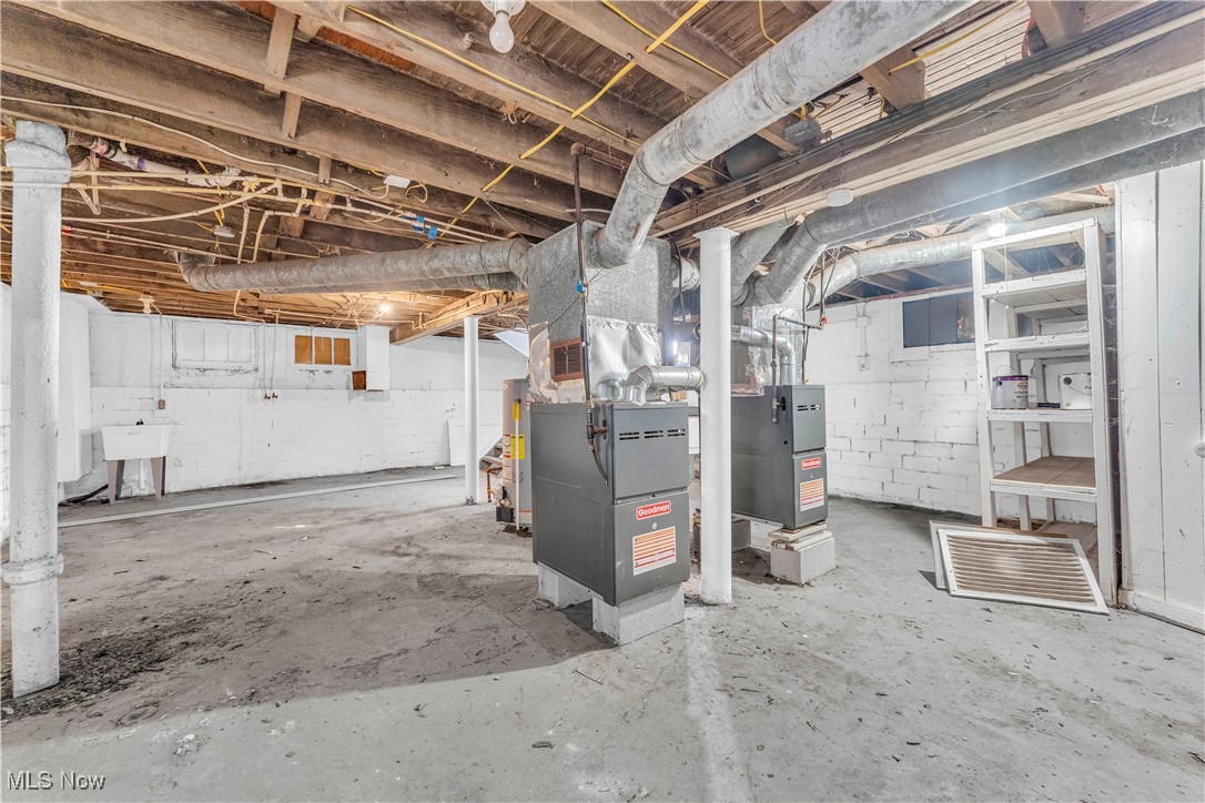 414 E 147th Street Cleveland OH 44110