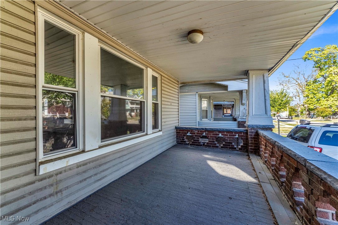 414 E 147th Street Cleveland OH 44110