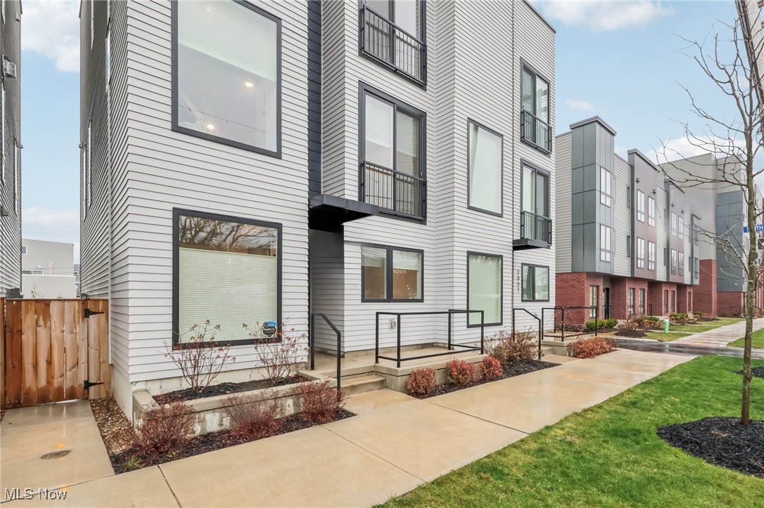 2053 W 20th Street Cleveland OH 44113