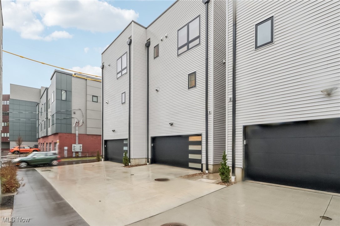 2053 W 20th Street Cleveland OH 44113