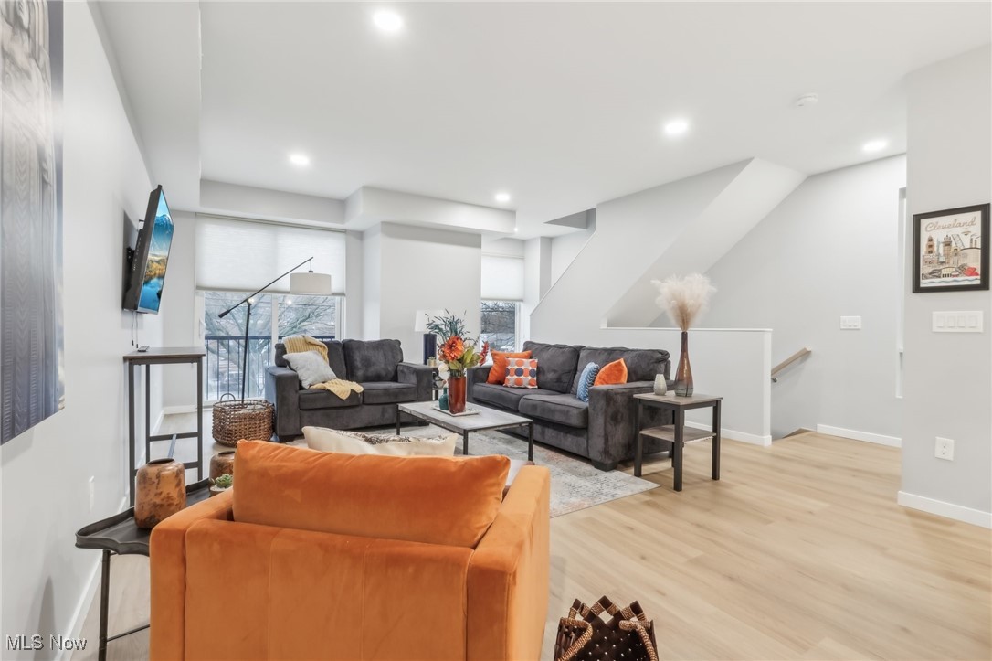 2053 W 20th Street Cleveland OH 44113