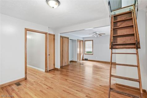2017 Natona Road Euclid OH 44117