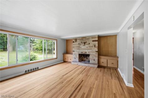 2017 Natona Road Euclid OH 44117