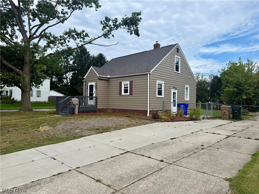 33 Pierce Avenue Cuyahoga Falls OH 44221