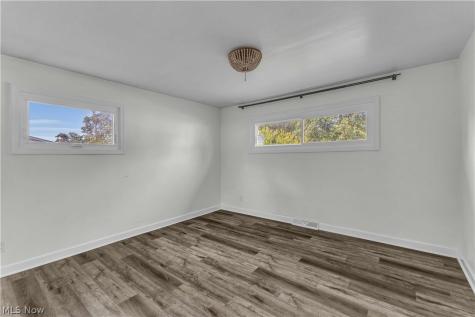 171 Lakewood Drive Avon Lake OH 44012