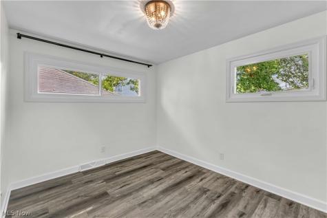 171 Lakewood Drive Avon Lake OH 44012