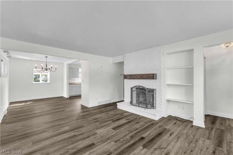 171 Lakewood Drive Avon Lake OH 44012