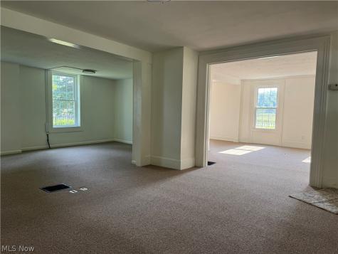 5192 Darrow Road Hudson OH 44236