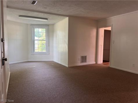 5192 Darrow Road Hudson OH 44236