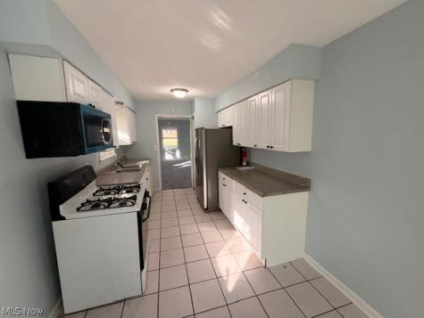 366 Columbus Street Bedford OH 44146