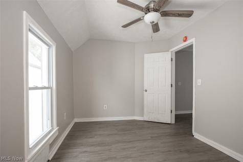 3635 46th Street Cleveland OH 44102