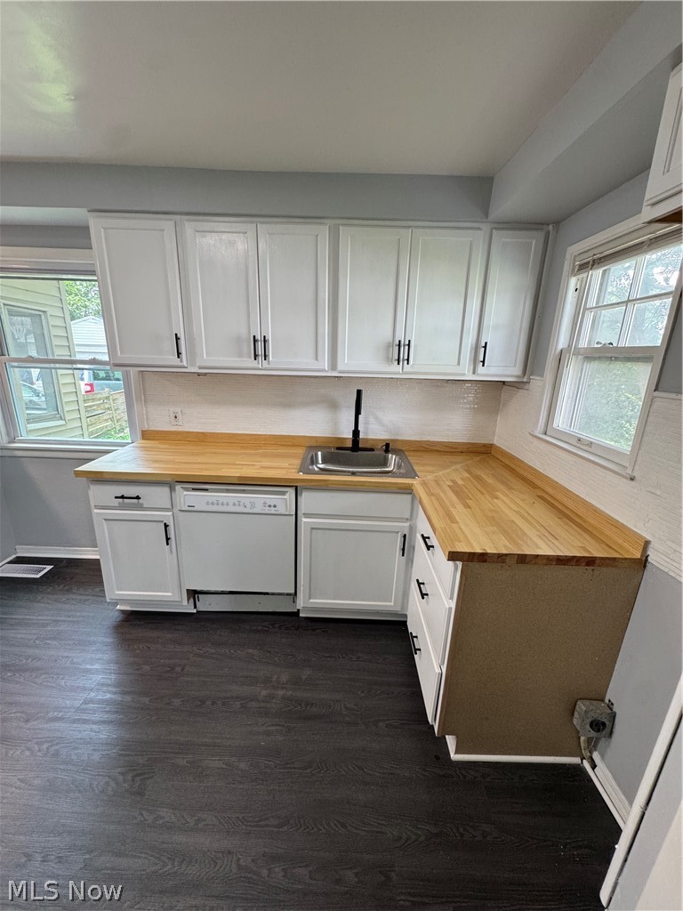 4868 E 88th Street Garfield Heights OH 44125