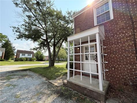 2319 Broad Boulevard Cuyahoga Falls OH 44223