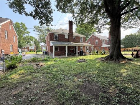2319 Broad Boulevard Cuyahoga Falls OH 44223