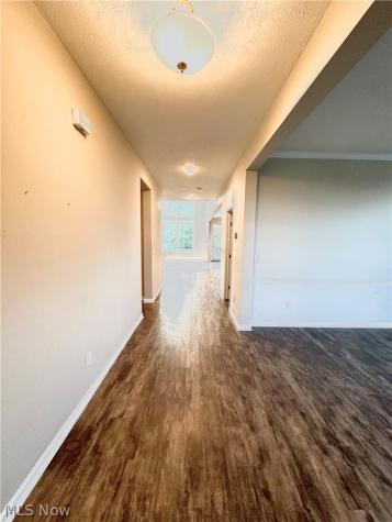 7178 Hawthorn Independence OH 44131