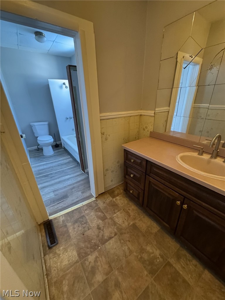 3802 E 55th Street Cleveland OH 44105