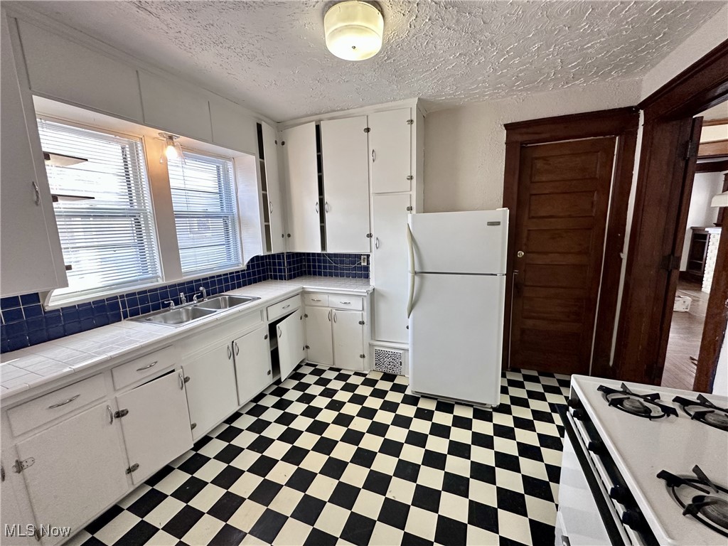 349 Cloverdale Avenue Akron OH 44302