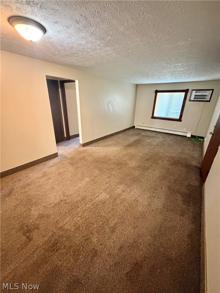 21 Wayne Street Niles OH 44446