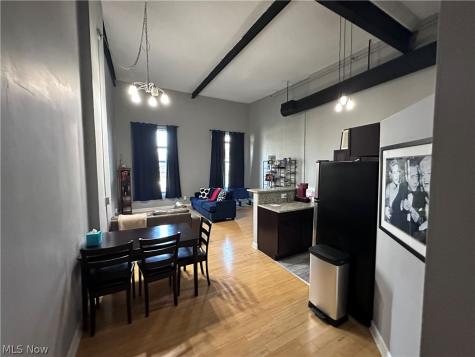 408 W Saint Clair Cleveland OH 44113