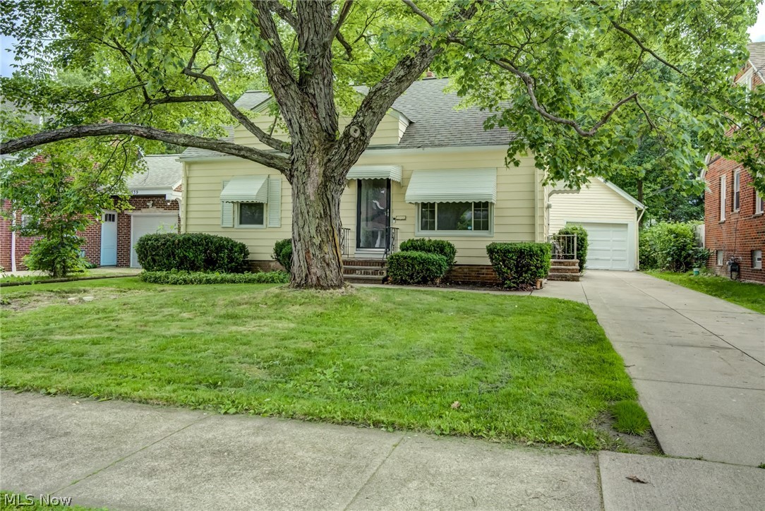 1343 Victory Drive South Euclid OH 44121