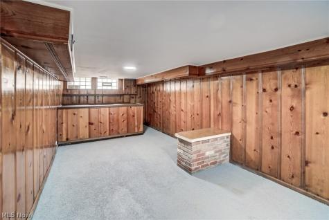 1343 Victory Drive South Euclid OH 44121