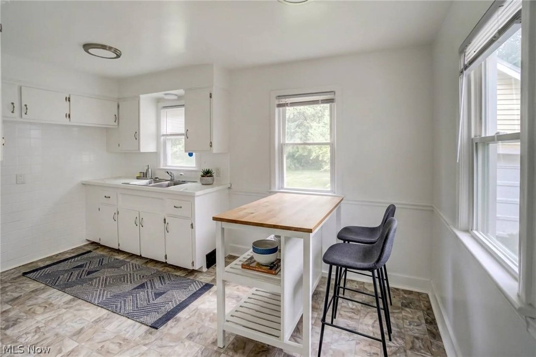 1343 Victory Drive South Euclid OH 44121