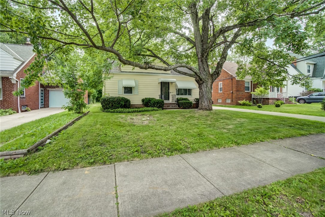 1343 Victory Drive South Euclid OH 44121
