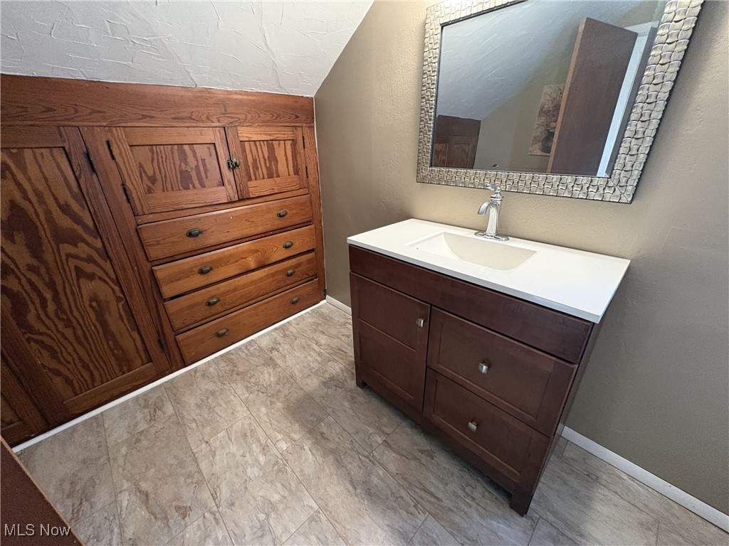 607 Copley Road Akron OH 44320