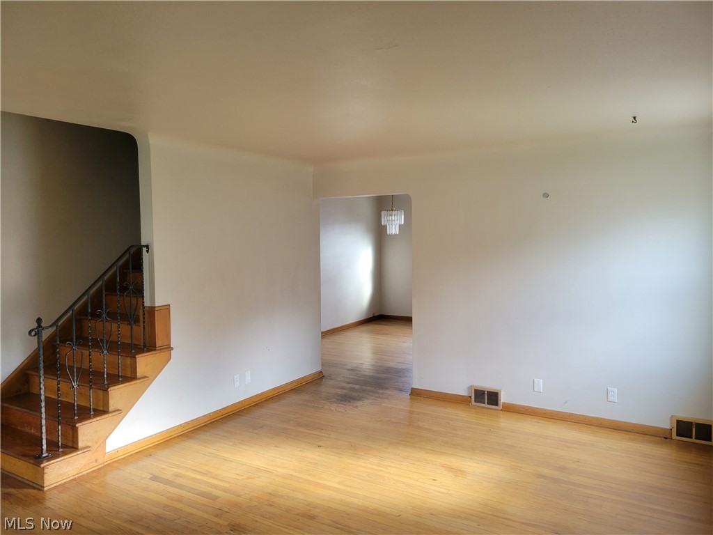 4127 Lowden Road South Euclid OH 44121