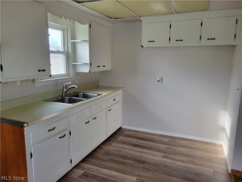 4127 Lowden Road South Euclid OH 44121