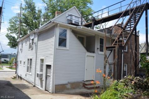 2017 Random Road Cleveland OH 44106