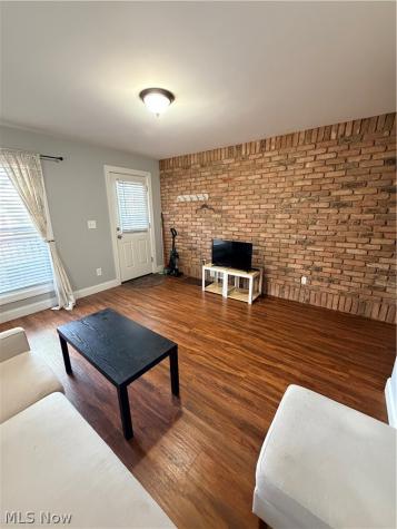 2017 Random Road Cleveland OH 44106